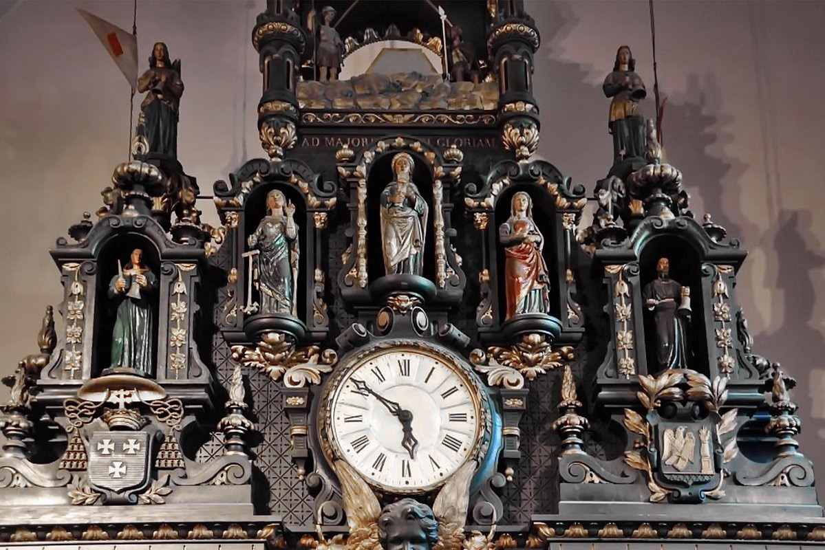 Cathédrale de Besançon et son horloge astronomique